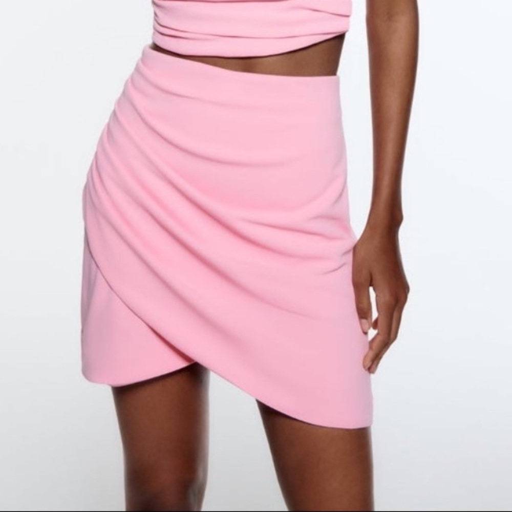 NEW ZARA DRAPED PINK MINI SKIRT